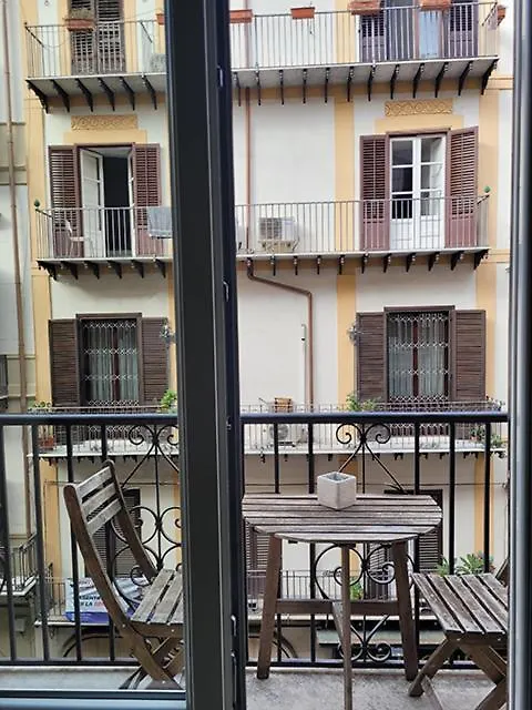 Guest house Mojocohouse Hotel Palermo